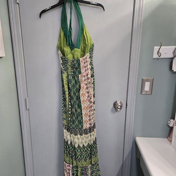 Flying Tomato Green and Cream Patterned Maxi Dress - Picture 5 of 6